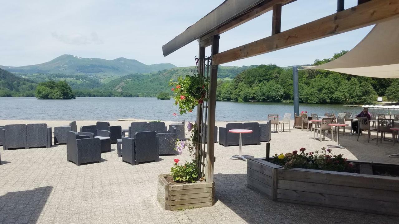 Camping Domaine du Lac Chambon Murol Extérieur photo