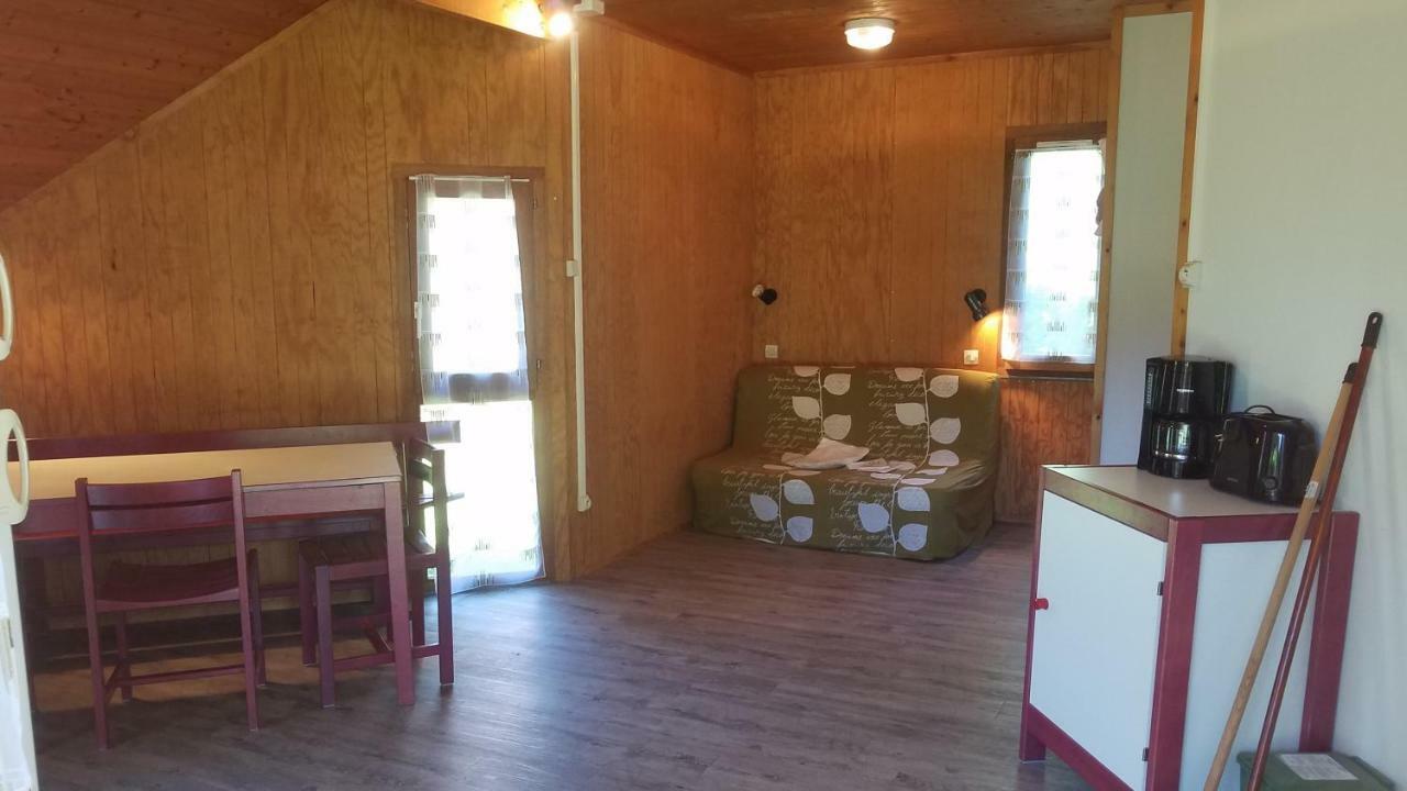 Camping Domaine du Lac Chambon Murol Extérieur photo